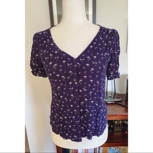 Button blouse, puff sleeve, navy blue floral top